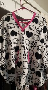 Hooded Hello Kitty Poncho